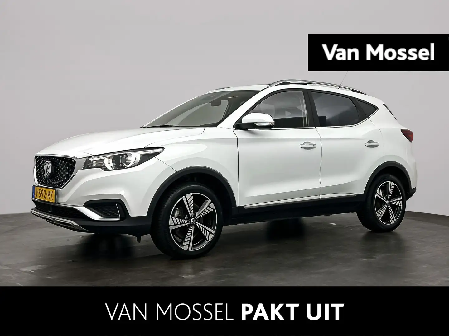 MG ZS EV Luxury 45 kWh | Panoramadak | Dealer Onderhoude Wit - 1