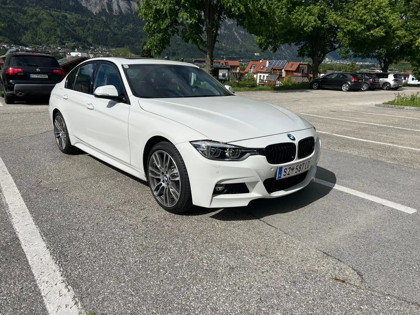 BMW 330 330e M-Sport Line Beyaz - 2