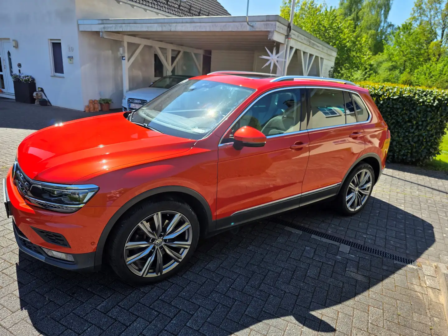 Volkswagen Tiguan Tiguan  2.0 TSI 4Motion DSG Highline Orange - 2