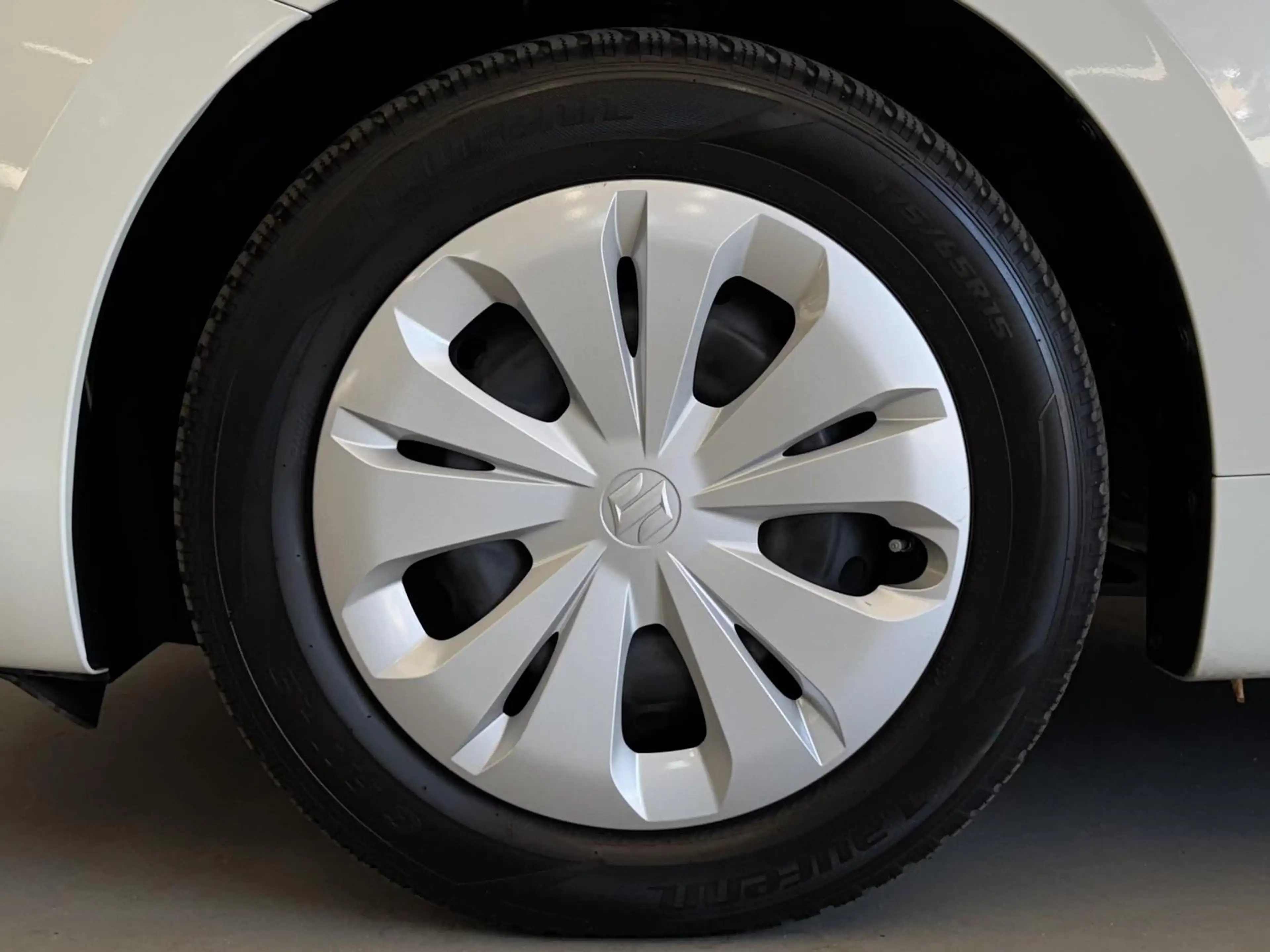 Suzuki Swift 1.2 Comfort Smart Hybrid | Keyless | APP Connect | — photo 9