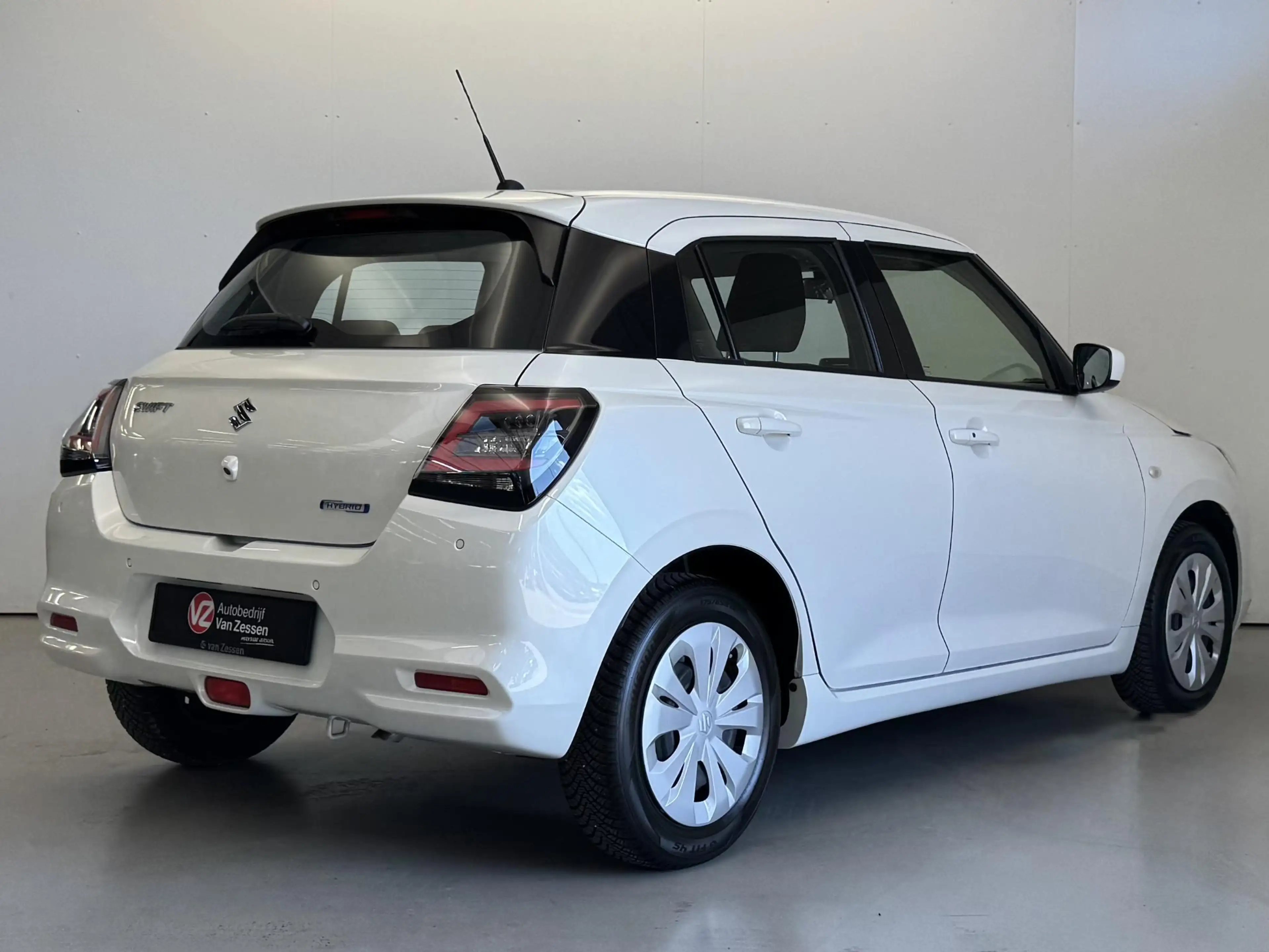 Suzuki Swift 1.2 Comfort Smart Hybrid | Keyless | APP Connect | — photo 7