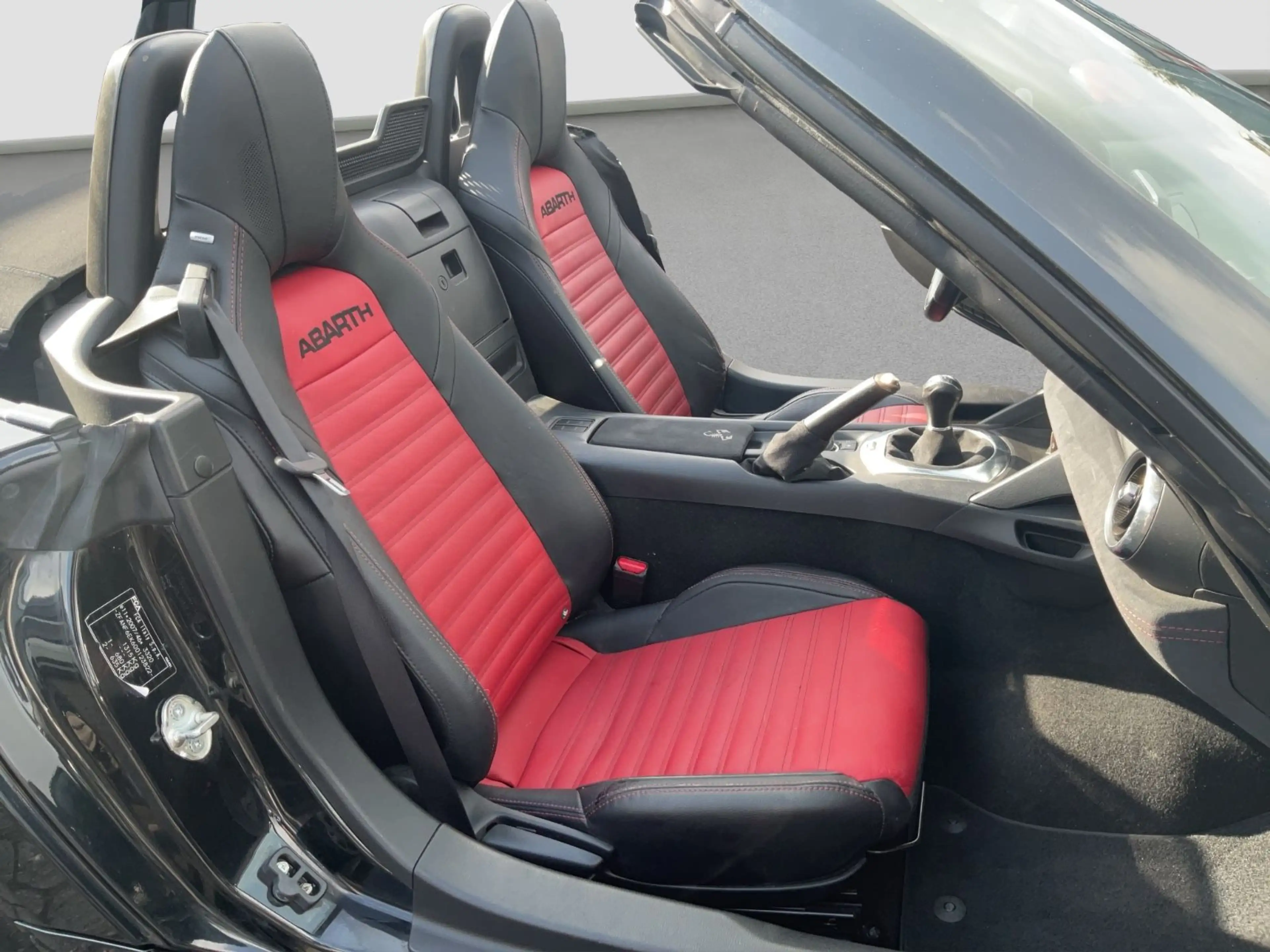 Abarth 124 Spider Turismo — photo 14