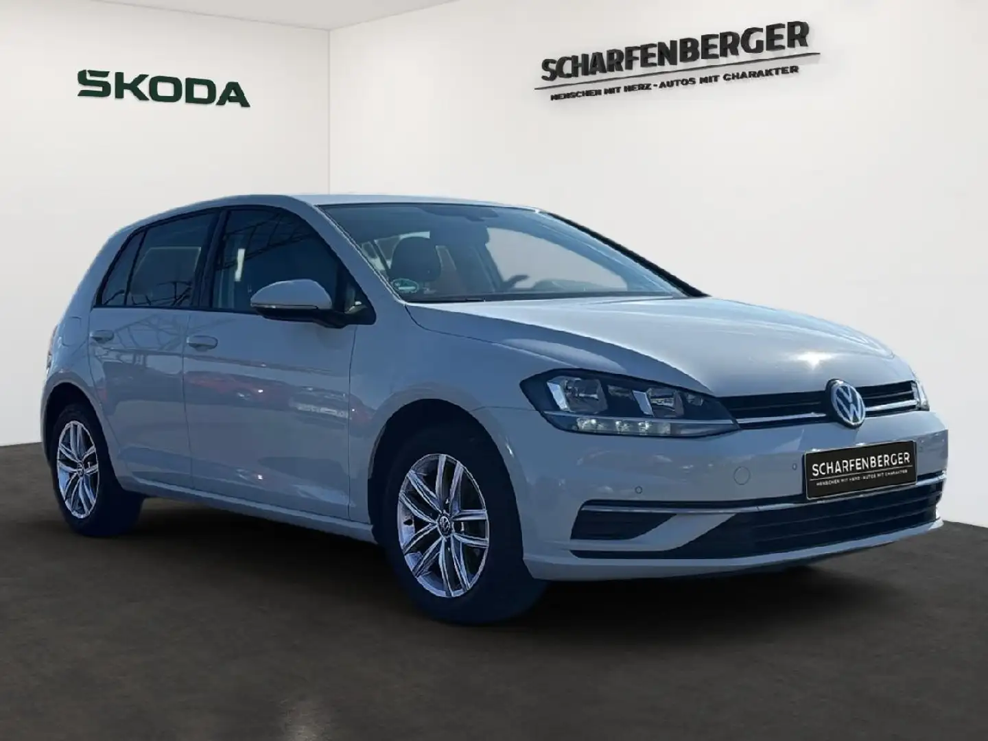 Volkswagen Golf Comfortline *Navi, AHK, FSE* Blanc - 2