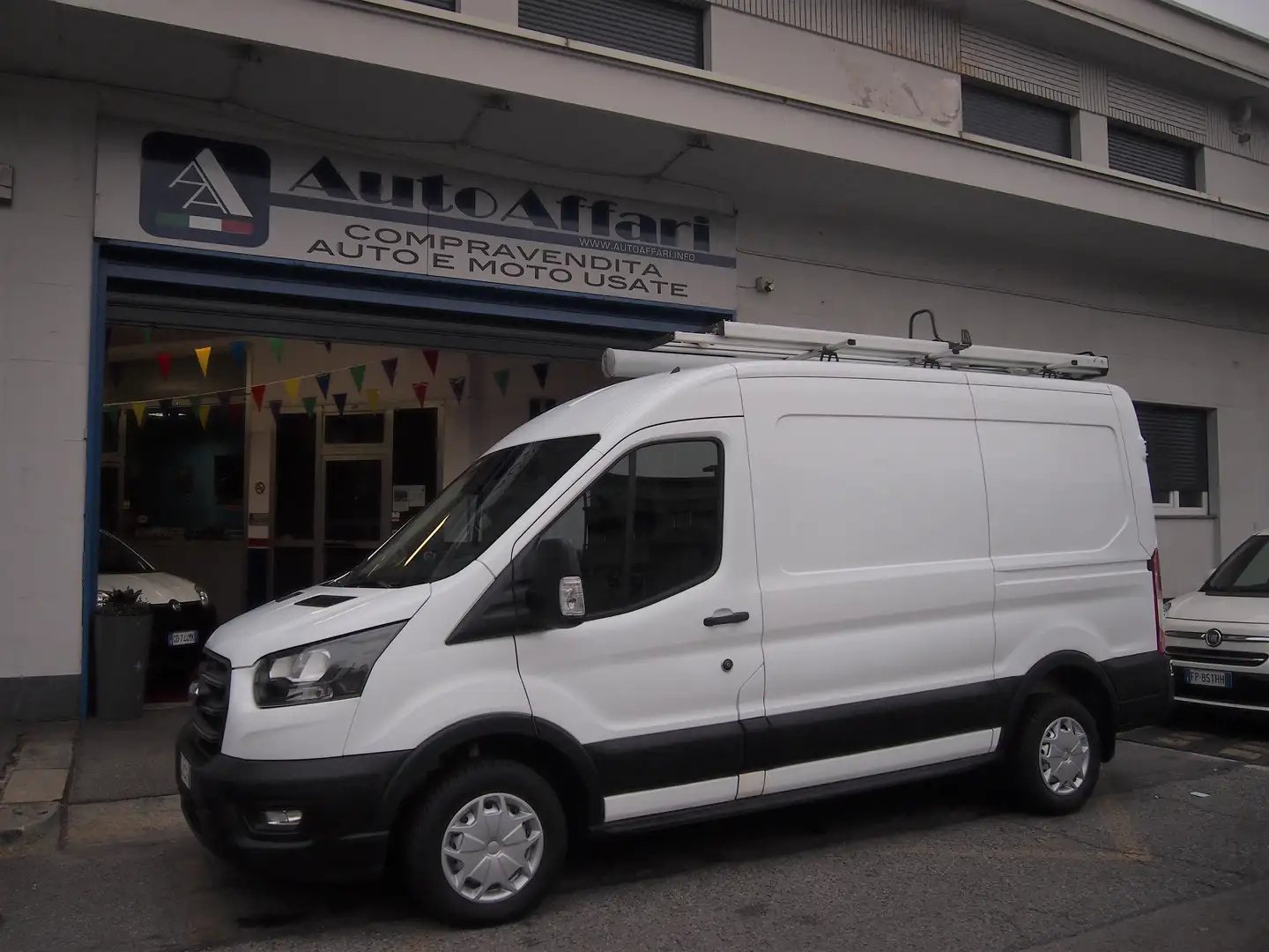 Ford Transit 2.0TDCI L2H2 EURO6D-TEMP Bianco - 1