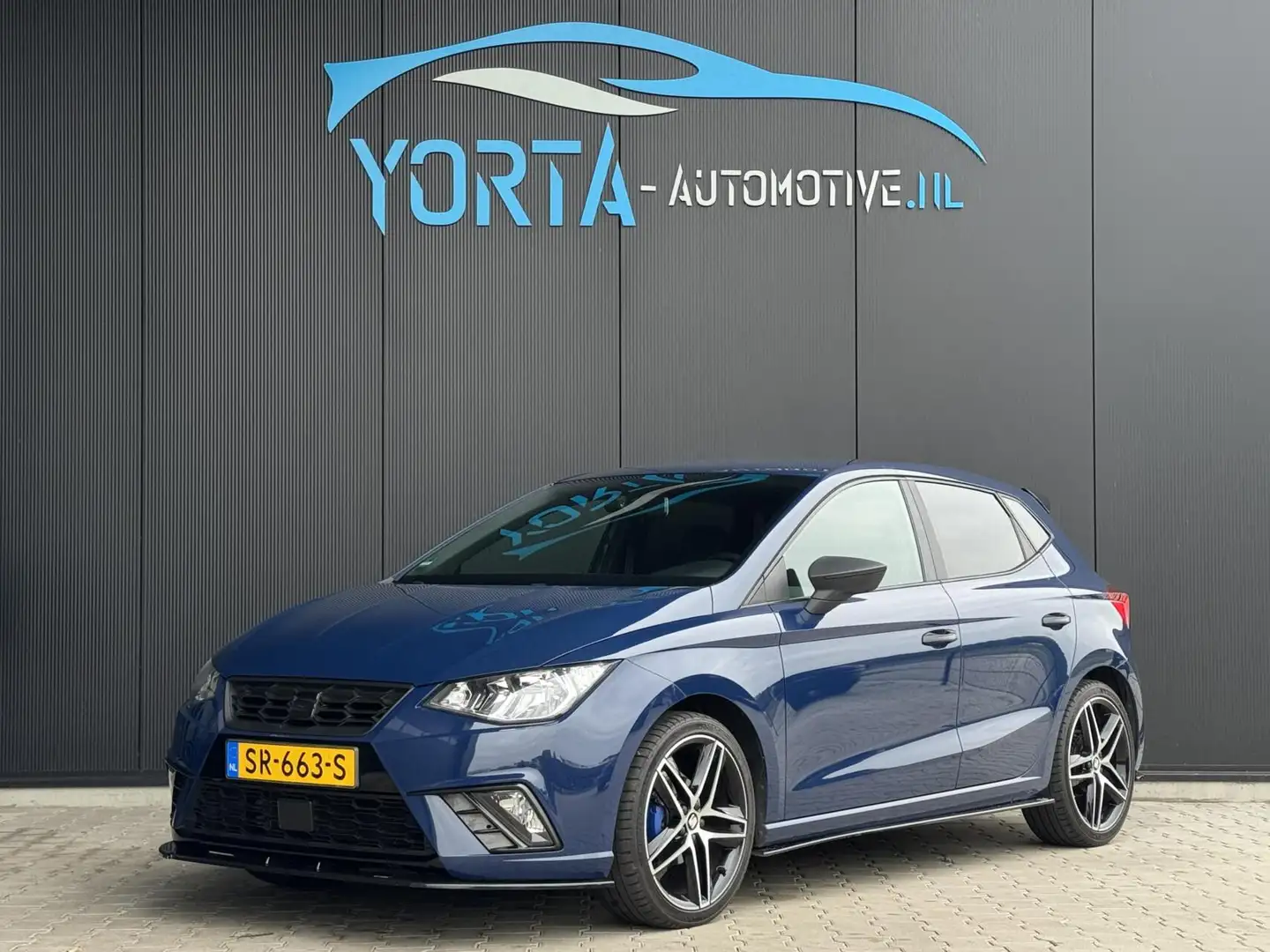 SEAT Ibiza 1.0 FR LOOK*CARPLAY*NL AUTO*18 INCH*CRUISE*UNIEK Blauw - 1