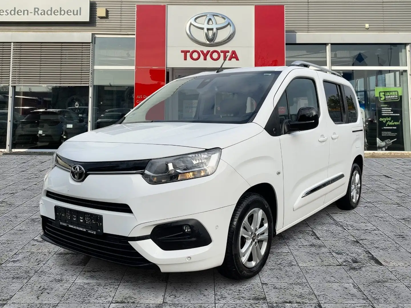 Toyota Proace City Verso 1.5 D-4D L1 Team D Navi*ACC*KAM Bianco - 2