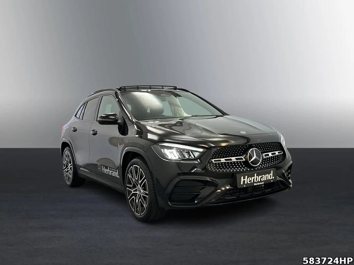 Mercedes-Benz GLA 200 +AMG+AHK+PANO+360°KAM+SPECIALEDITION+ Schwarz - 2
