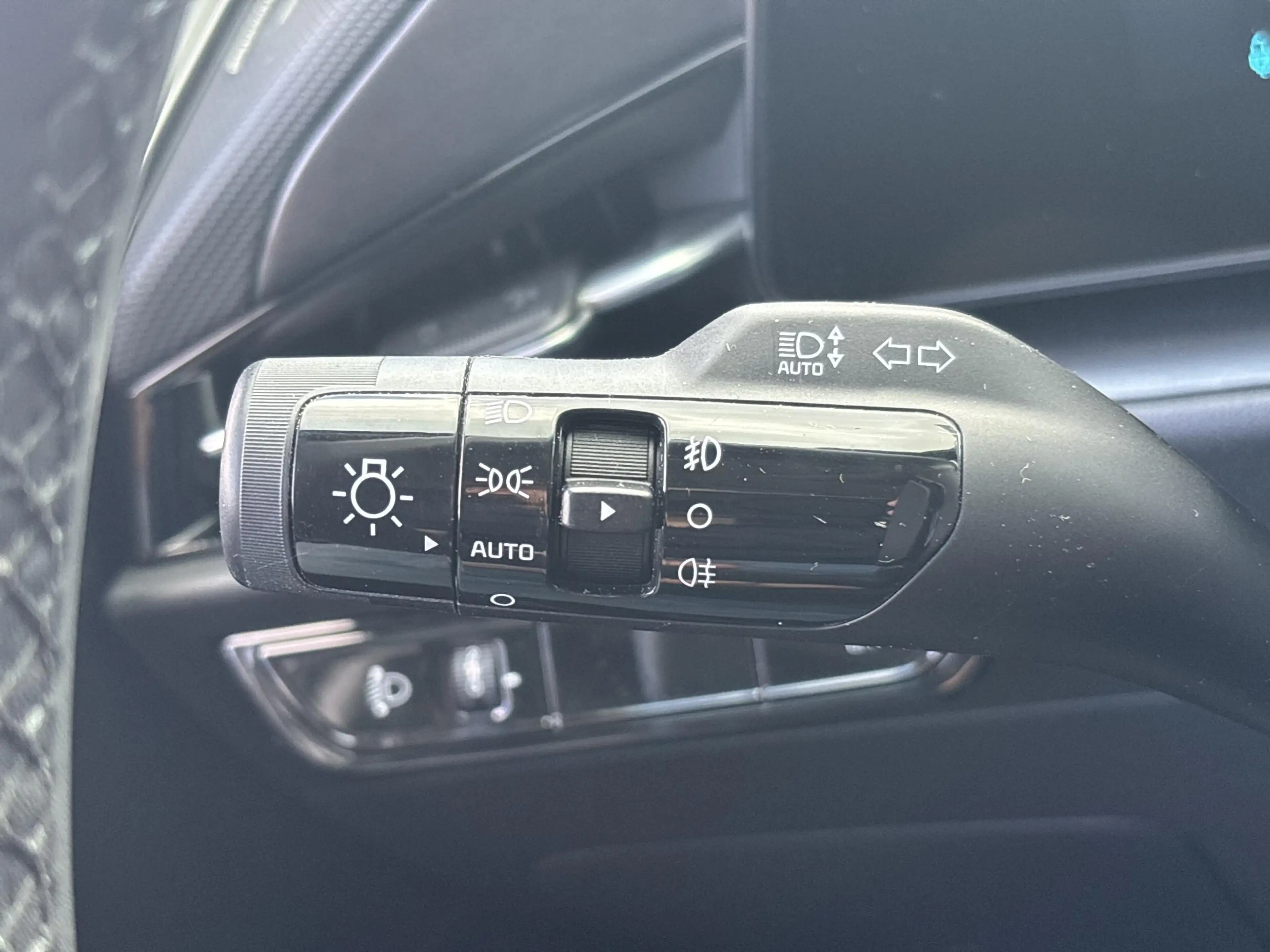 Kia e-Niro EV DynamicLine 64.8 kWh Eerste eigenaar, Volledig — photo 14
