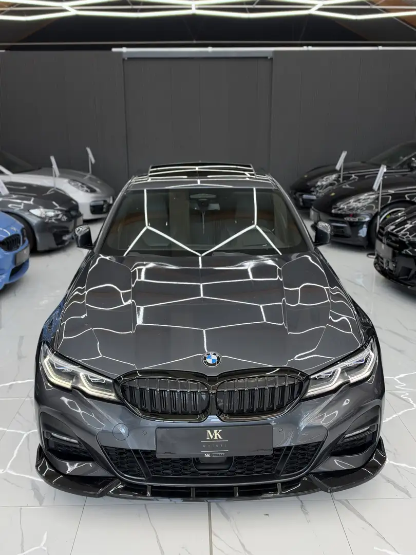 BMW 330 330 d M Sport G20 Grau - 2