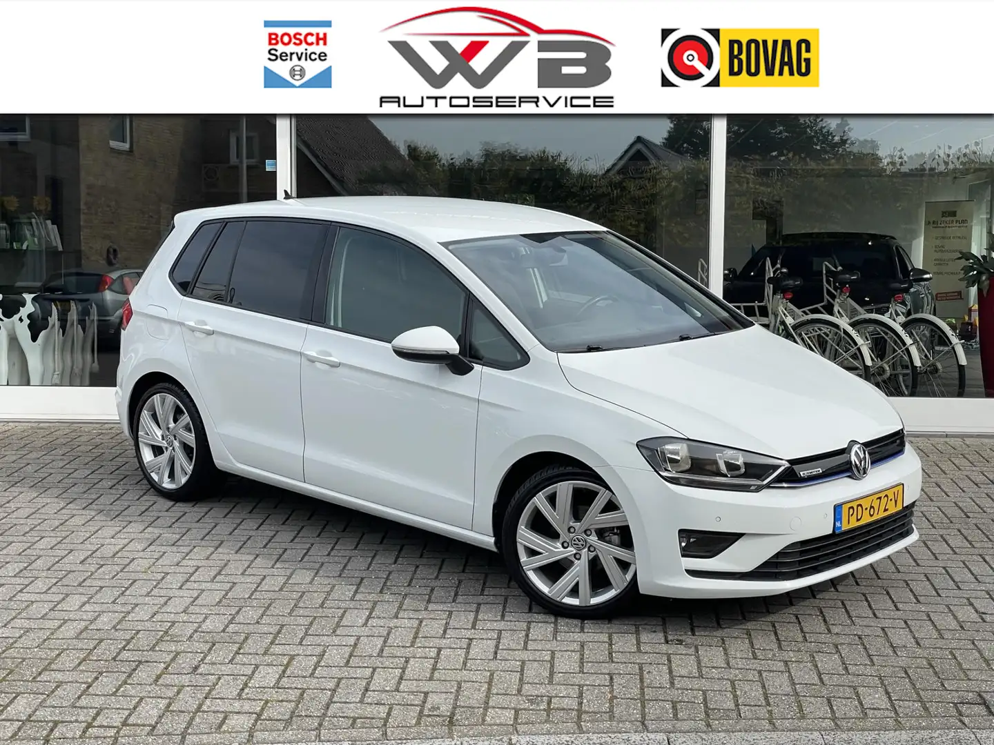 Volkswagen Golf Sportsvan 1.0 TSI I 18 Inch I Navigatie I Climate I Parkeers Blanc - 1