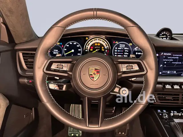 Porsche 911 view 2