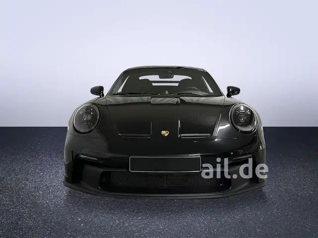 Porsche 911 view 3