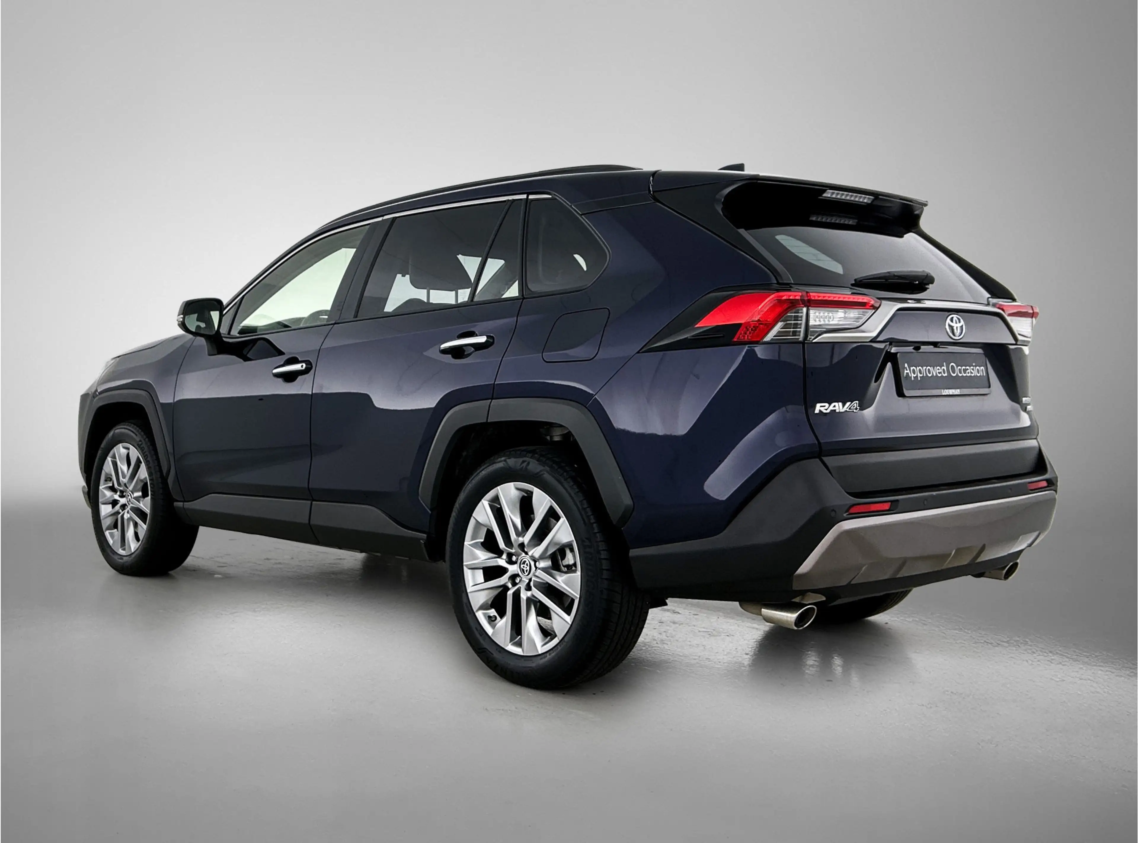 Toyota RAV 4 2.5 Hybrid AWD Executive — photo 13