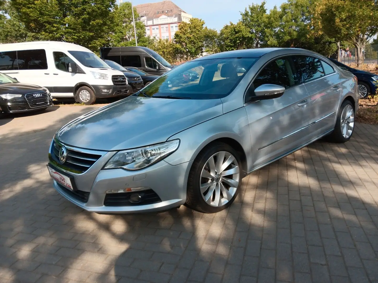 Volkswagen Passat CC Klima Schiebedach Bi-Xenon NSW SHZ Argent - 1