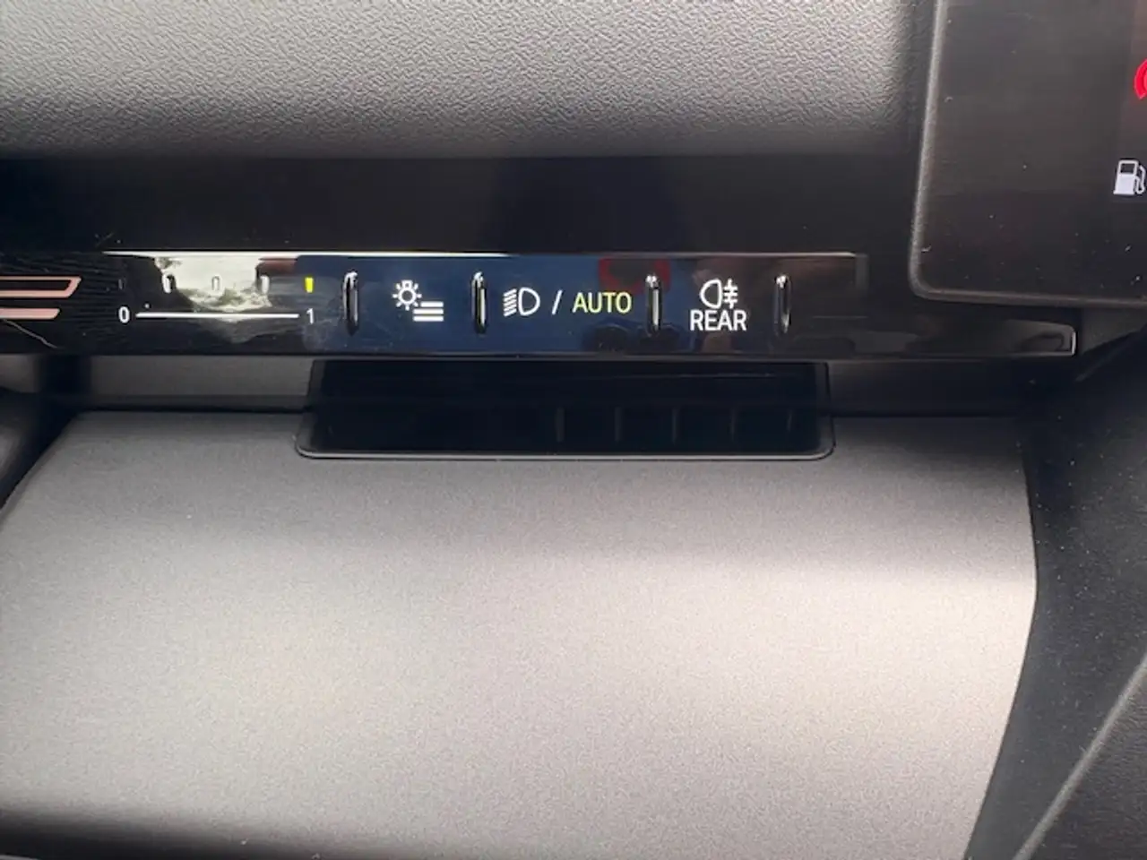 BMW 520 520iA MHEV, миниатюра 18