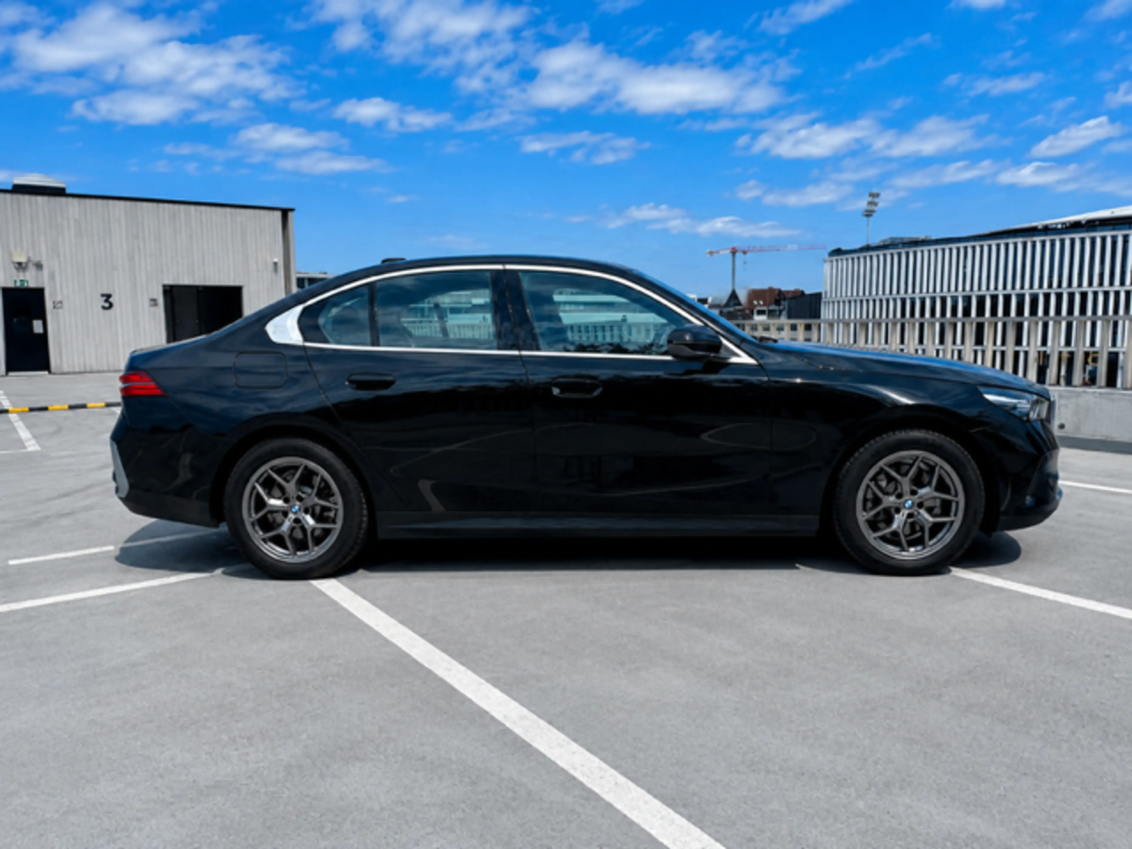 BMW 520 520iA MHEV — photo 10