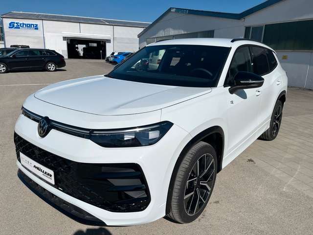 Volkswagen Tayron 2.0l TDI DSG 4Motion R-Line 7 SITZE