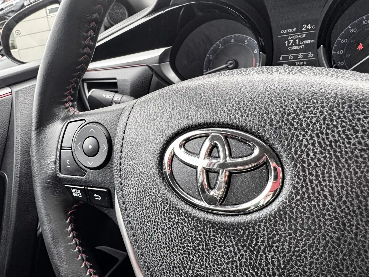 Toyota Corolla снимка Toyota Corolla