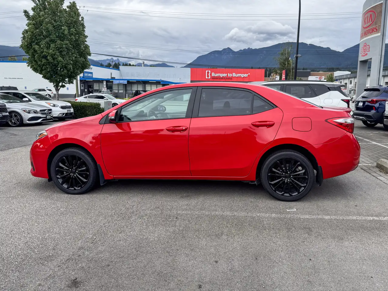 Toyota Corolla снимка Toyota Corolla