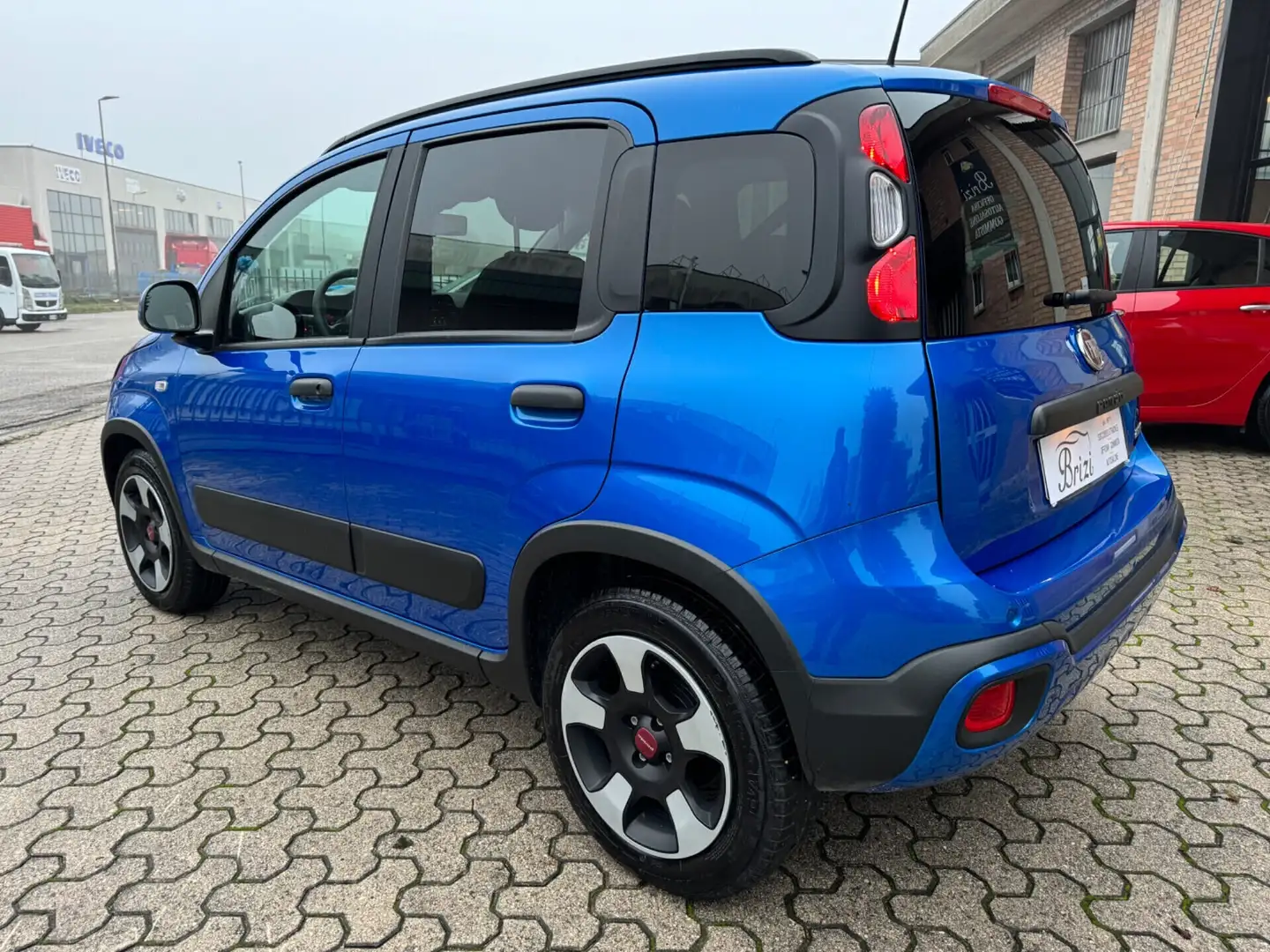 Fiat Panda Cross 1.0 FireFly S&S Hybrid Blauw - 2