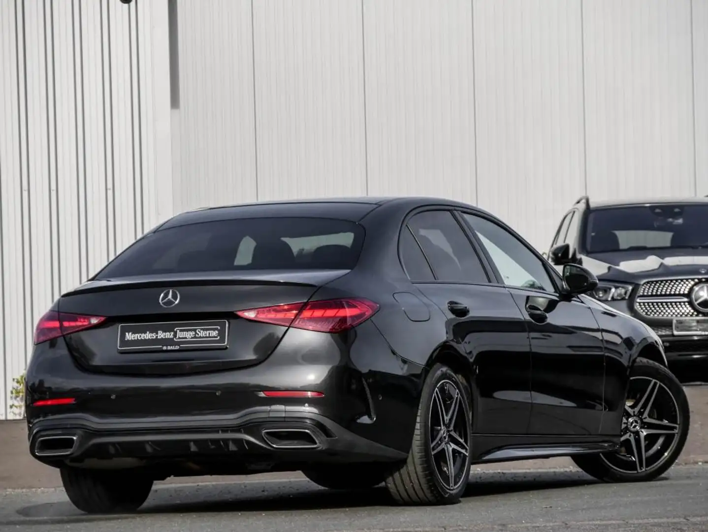 Mercedes-Benz C 180 AMG-Sport/LED/Distr/360/Night/Memo/Ambi/18 Gris - 2