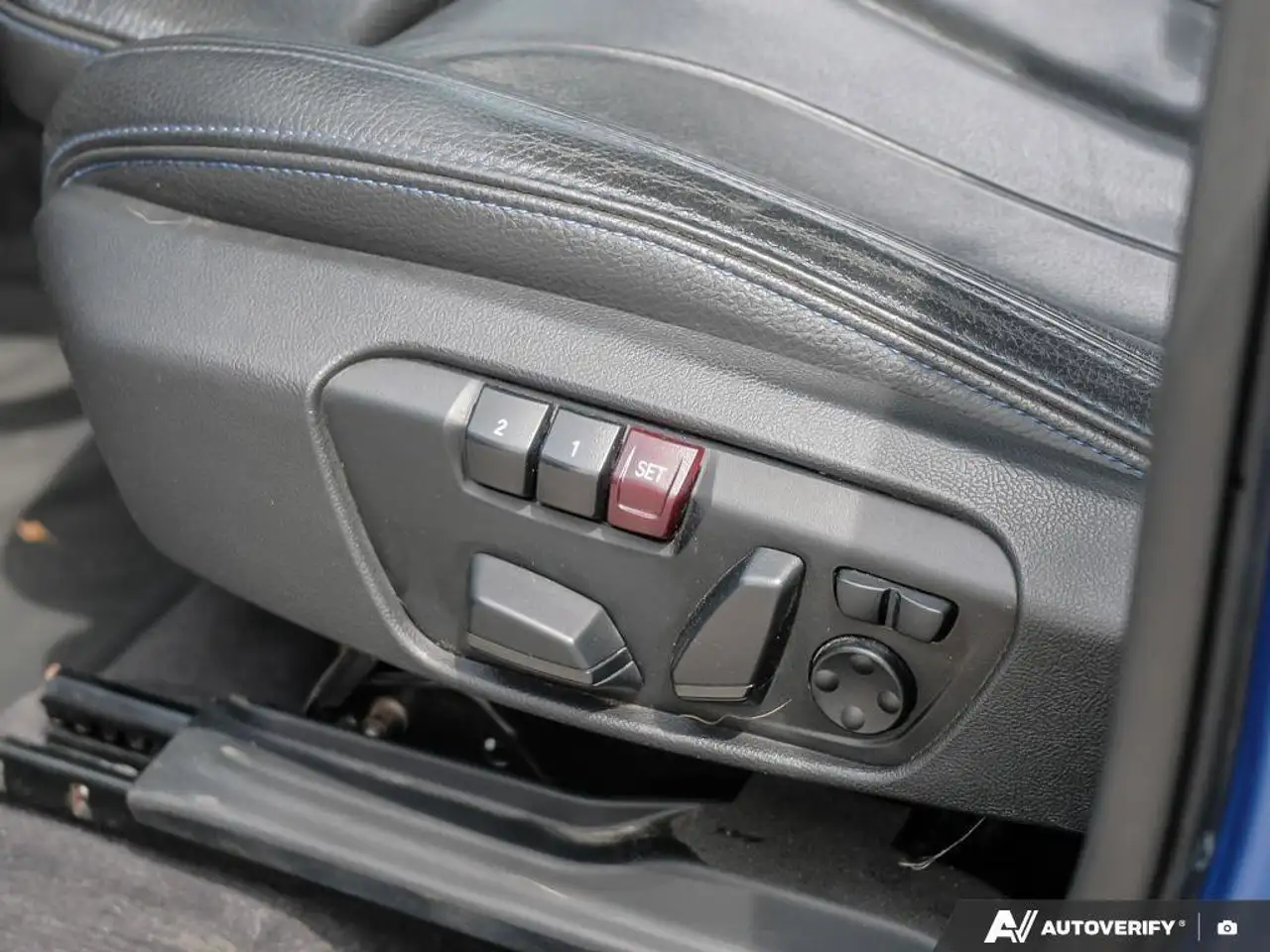 BMW X1 снимка BMW X1