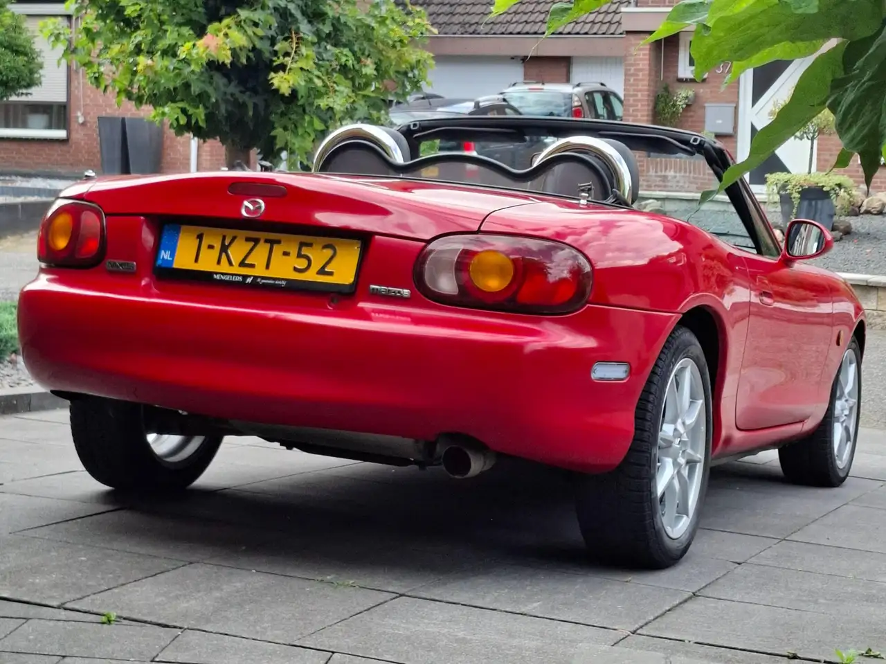 Mazda MX-5 1.6i, foto 4