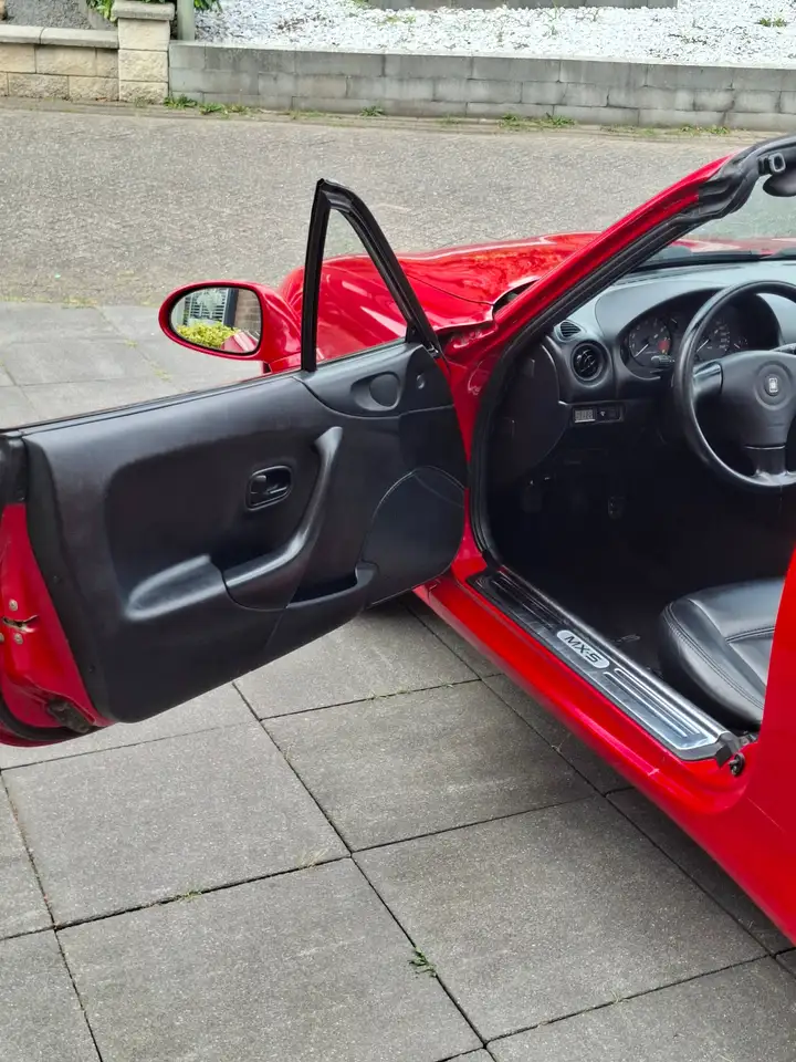 Mazda MX-5 1.6i, foto 10