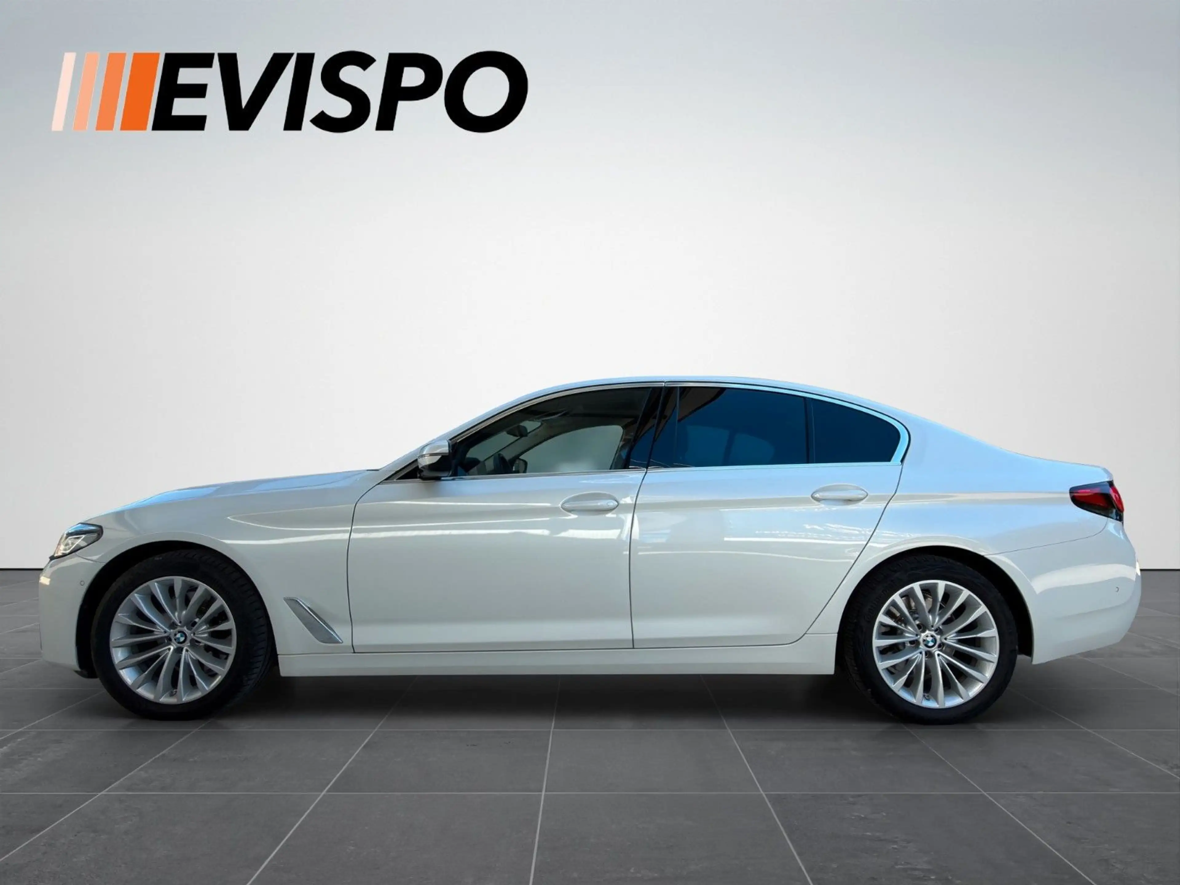 BMW 520 d Luxury Line*HUD*Memory*Schiebedach*LASER* — photo 5
