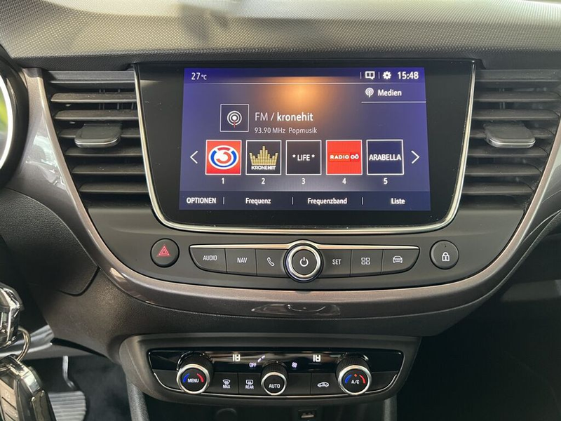 Opel Crossland X — photo 13