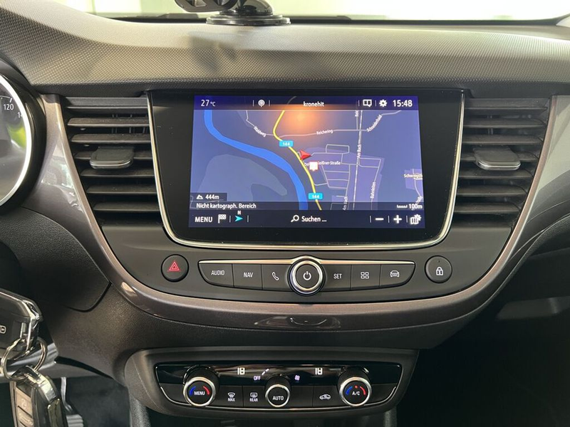 Opel Crossland X — photo 14