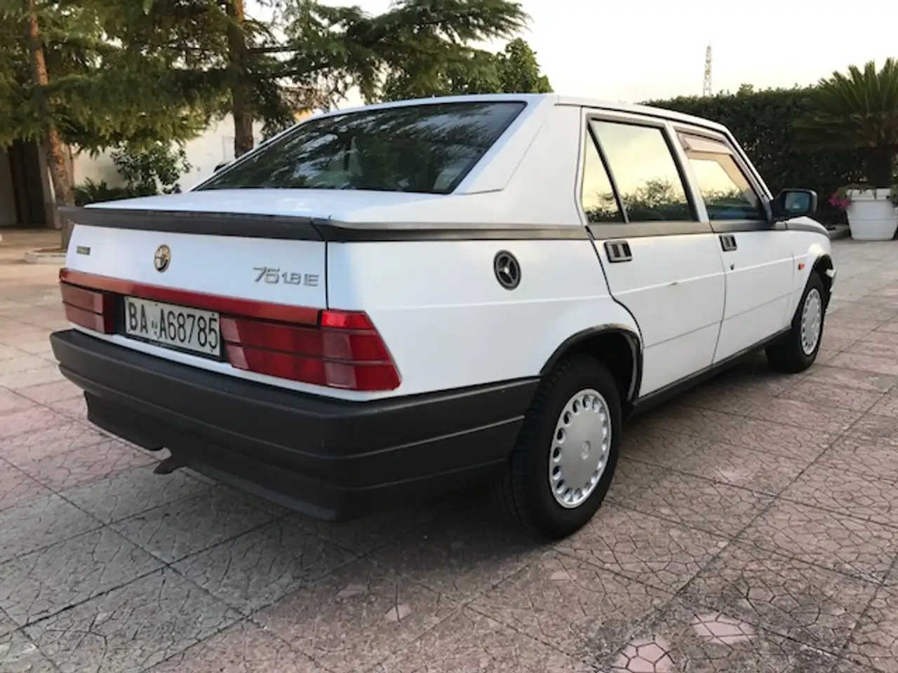 Alfa Romeo 75 1.8 IE Lusso con Aria cond. originale, foto 6