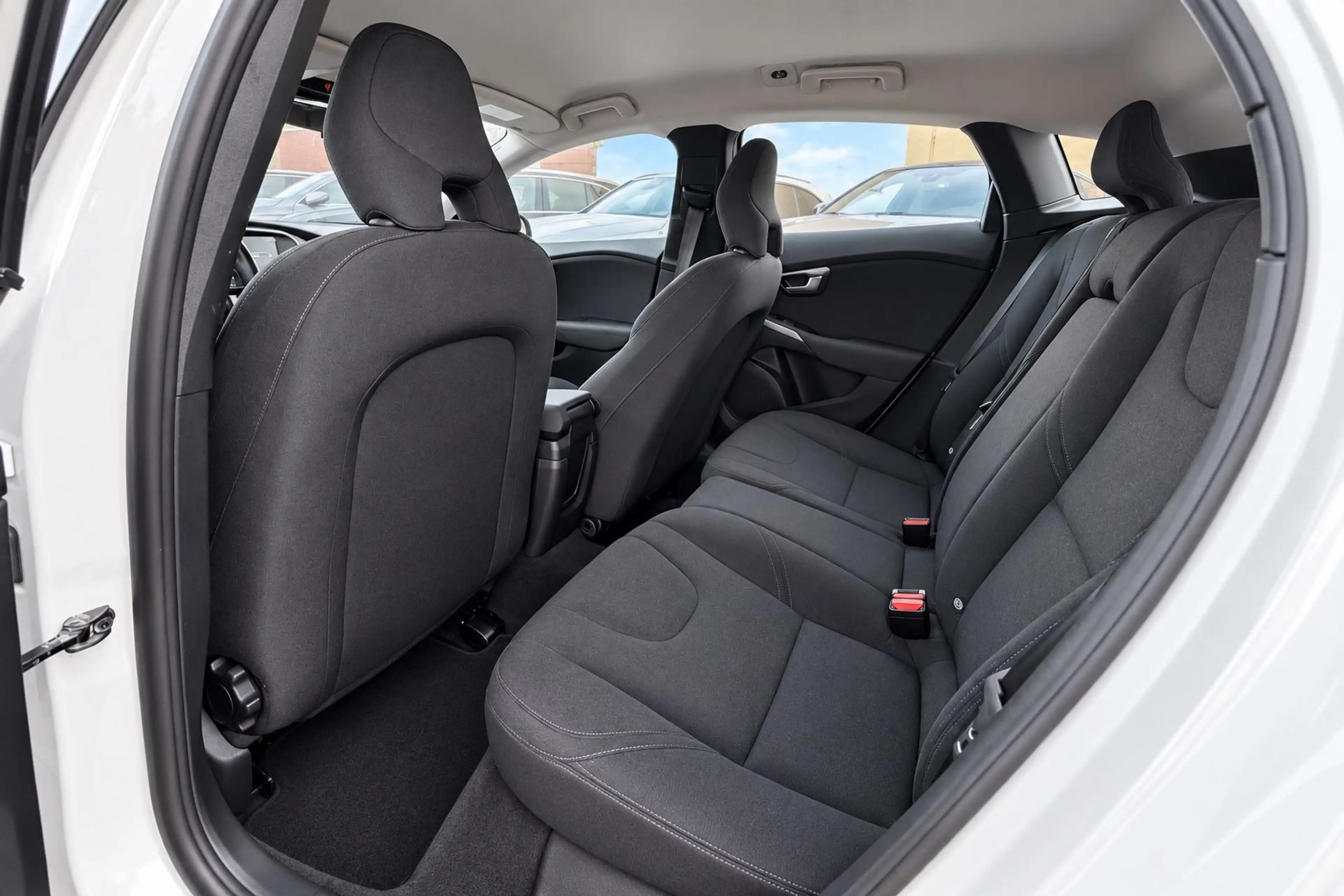 Volvo V40 T3 Automatik/Temp/Klimaautomatik/PDC — photo 10