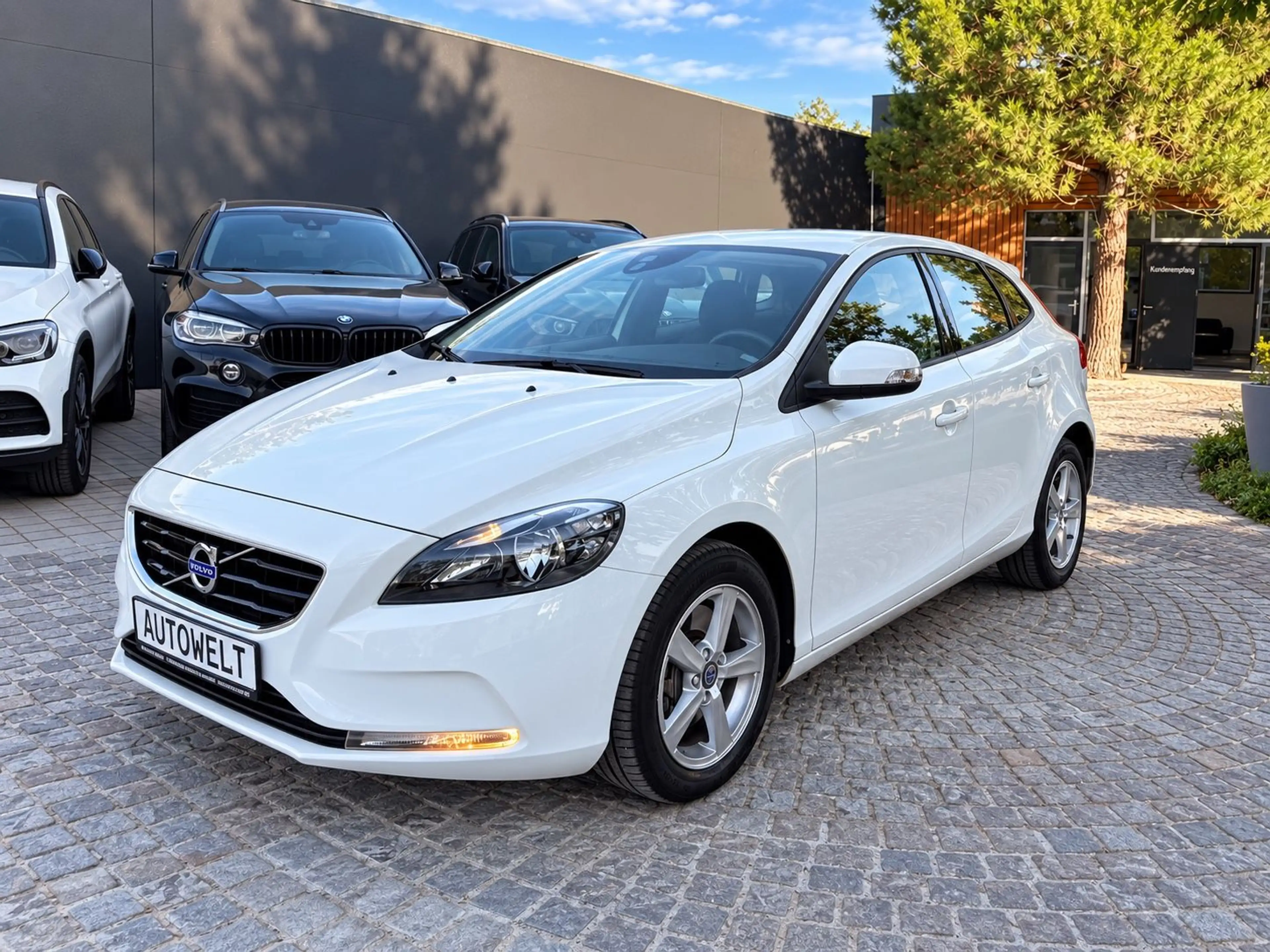 Volvo V40 T3 Automatik/Temp/Klimaautomatik/PDC — photo 2