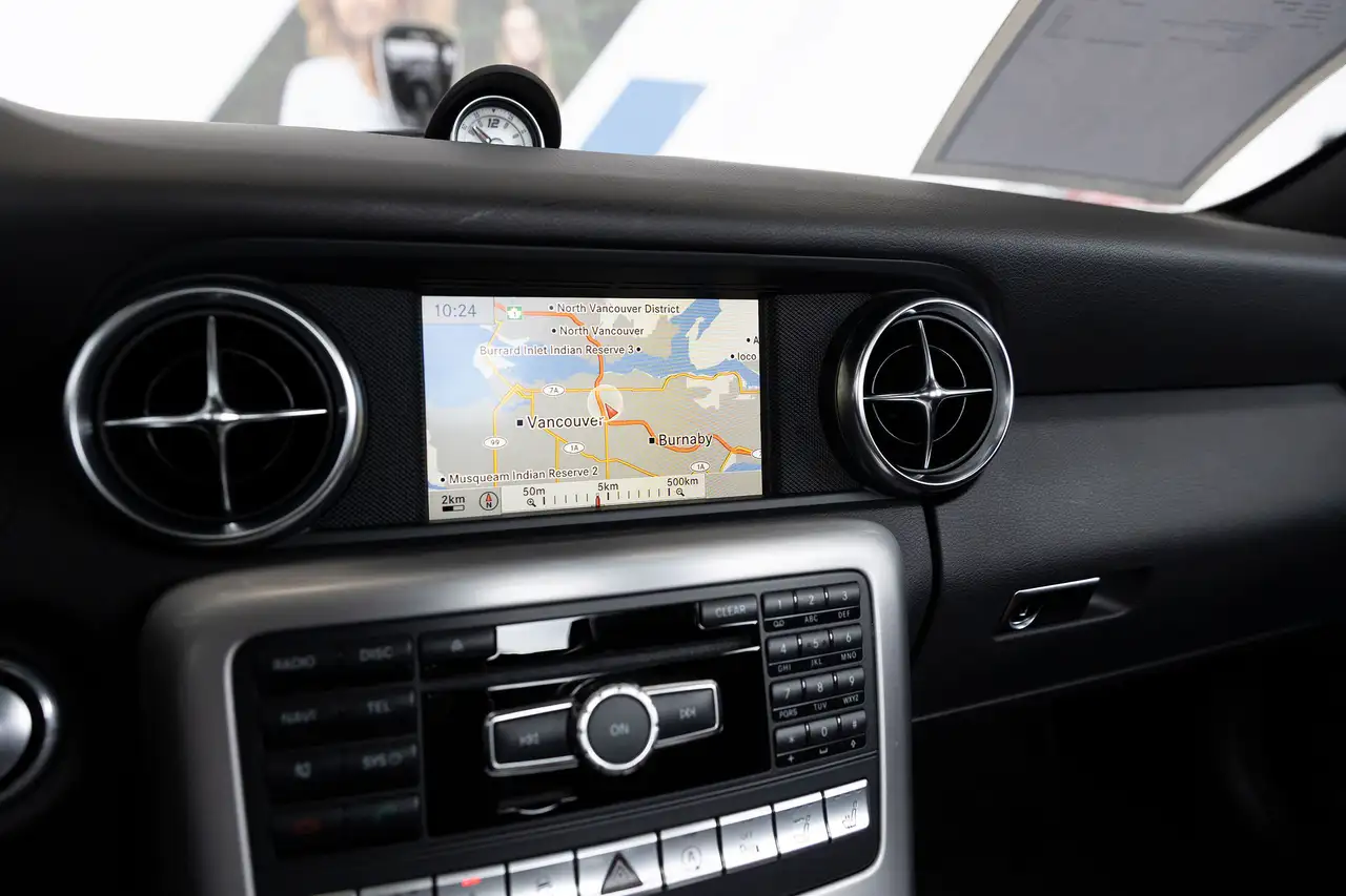 Mercedes-Benz SLK снимка Mercedes-Benz SLK