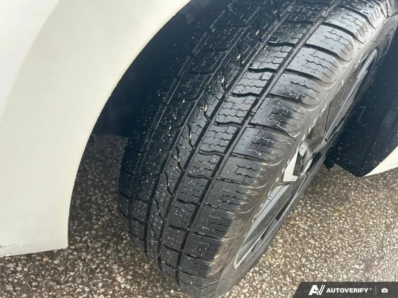 Nissan Versa снимка Nissan Versa