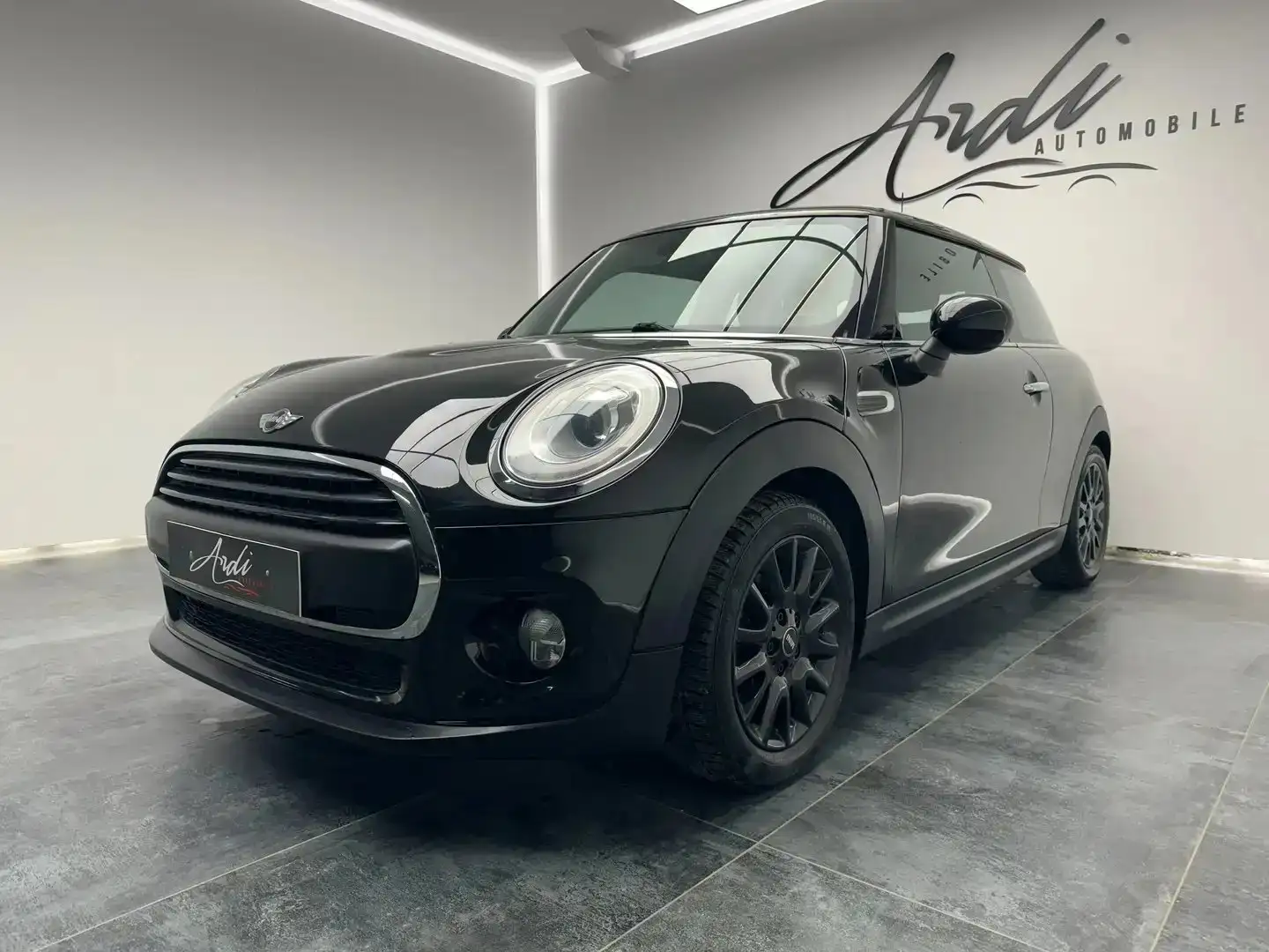 MINI One D 1.5 *GARANTIE 12 MOIS*1er PROPRIETAIRE*XENON*CUIR* Noir - 1