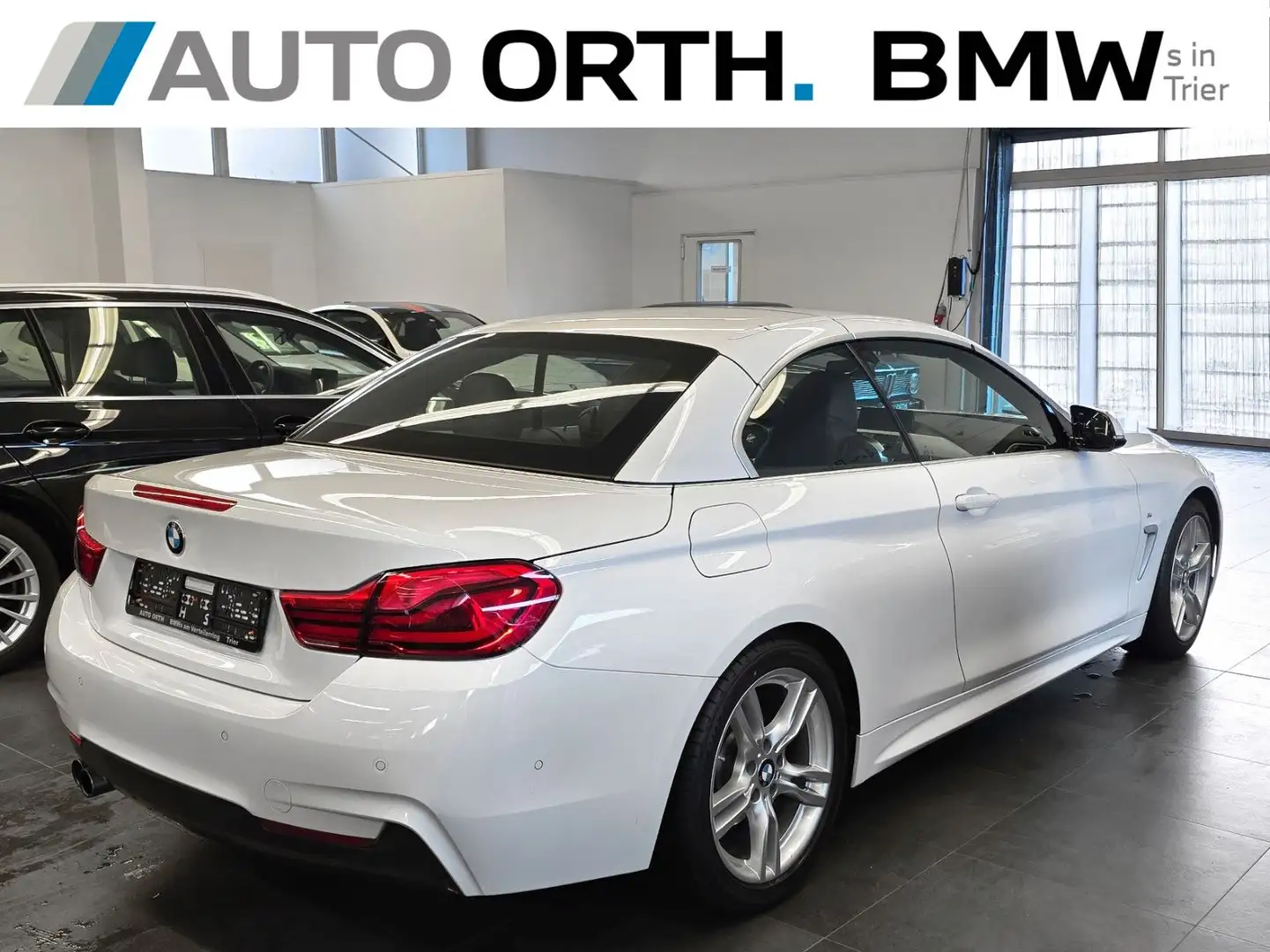 BMW 420 i Cabrio AUT. M-SPORT LEDER NAVI-P HUD DA h/k Weiß - 2