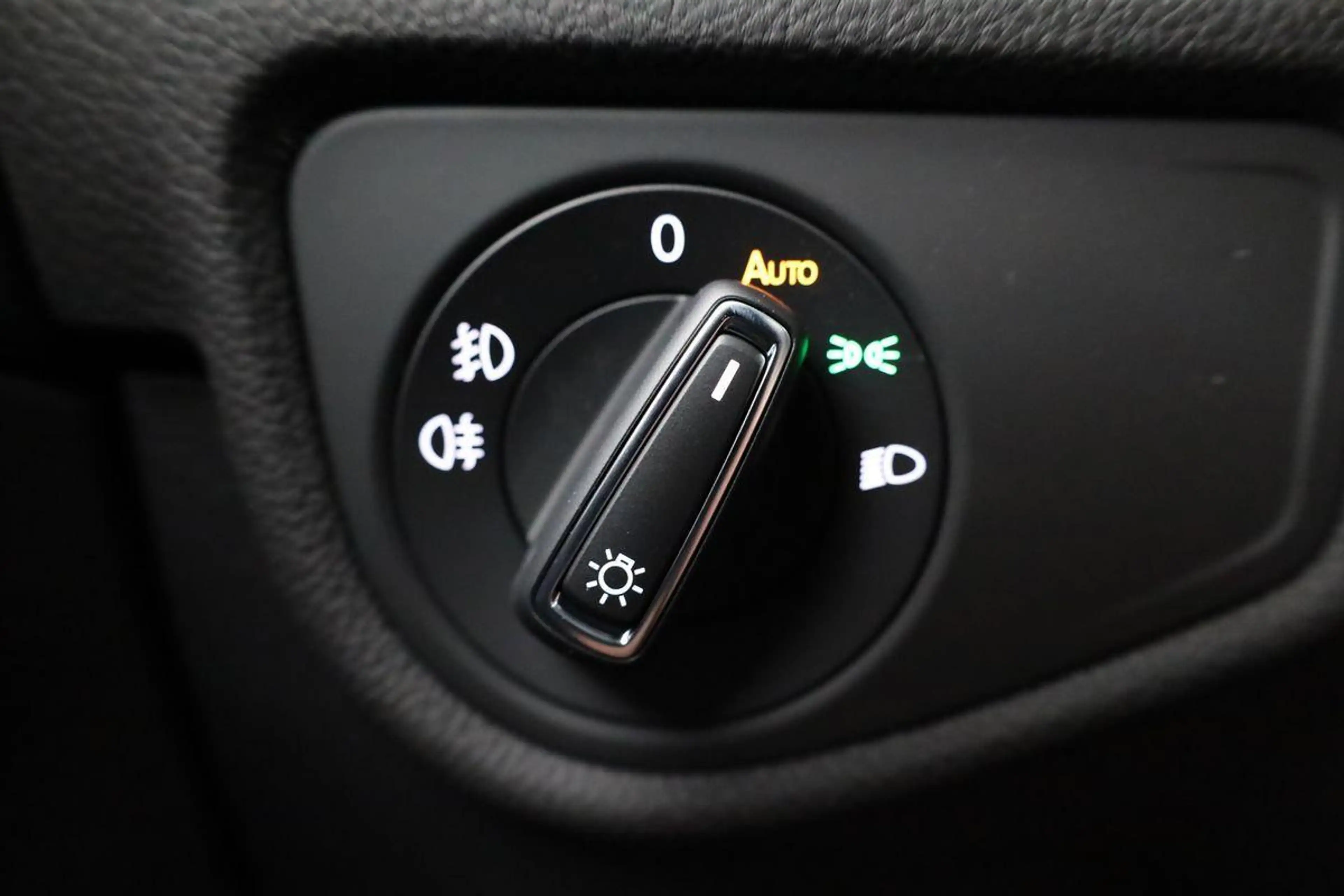 Volkswagen Touran Comfortline BMT/Start-Stopp 1.5 TSI DSG Comfort... — photo 8