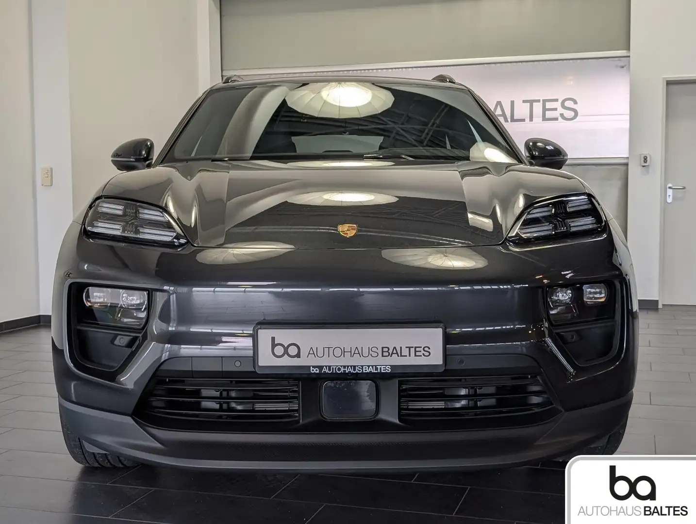 Porsche Macan Macan 4 22"/Pano/Luft/Matrix/Inno/Bose/HUD/View Grau - 2