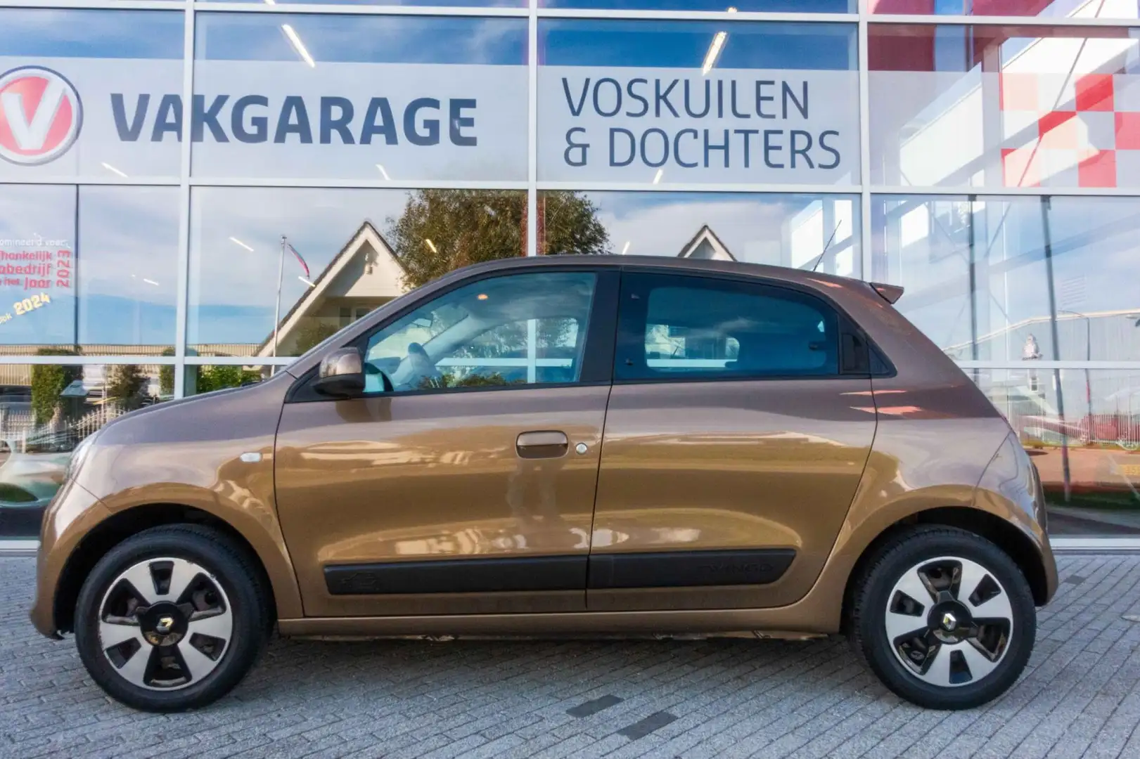 Renault Twingo 1.0 SCe Expression Bluetooth Bruin - 2