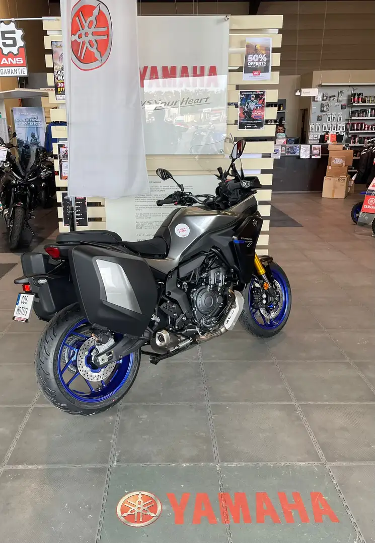 Yamaha Tracer 7 GT Gris - 2