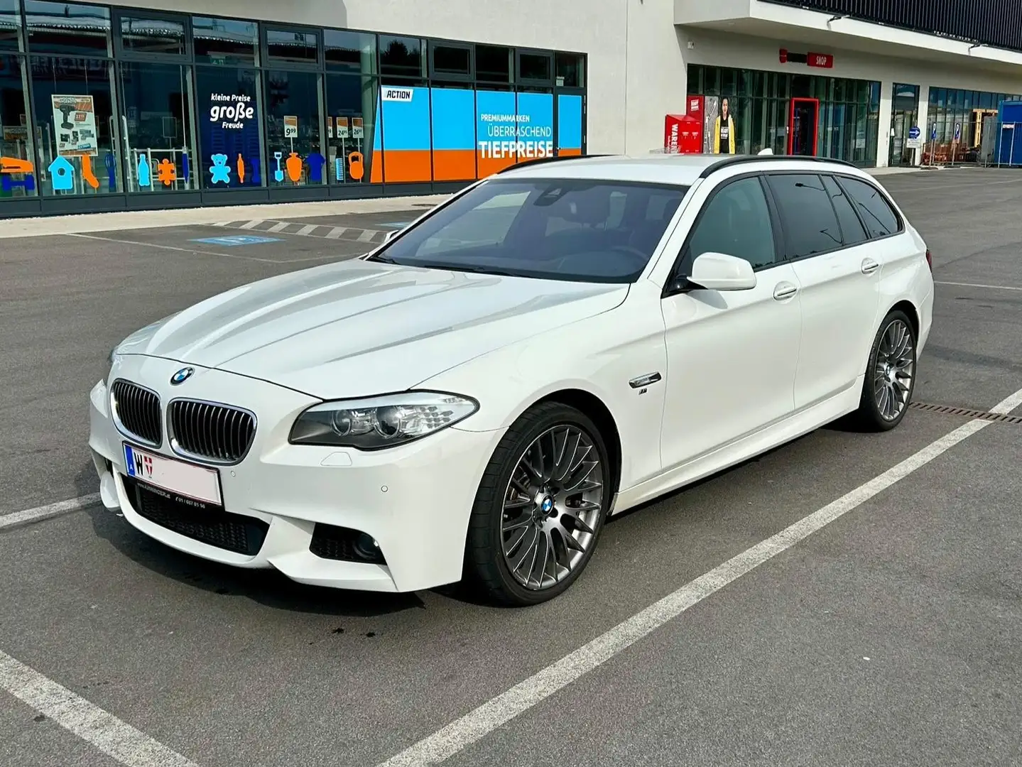 BMW 535 535d xDrive Touring Aut. Weiß - 1