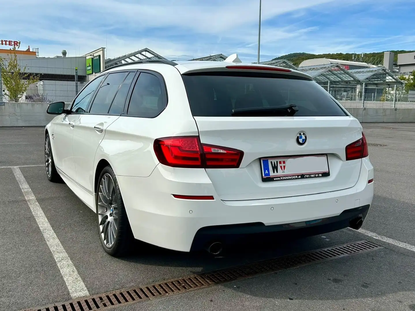 BMW 535 535d xDrive Touring Aut. Weiß - 2