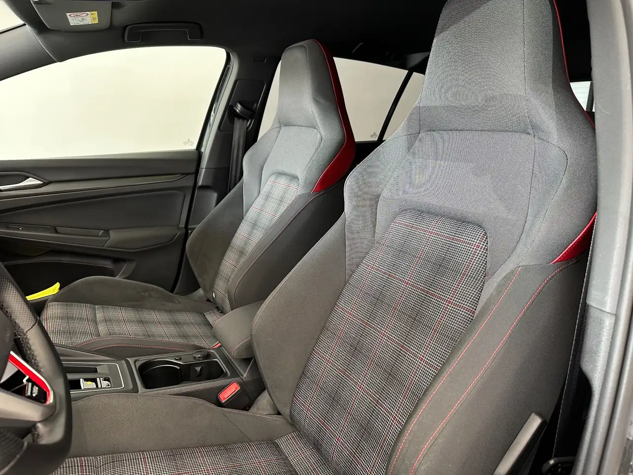 Volkswagen Golf GTI Golf 2.0 TSI GTI DSG 14
