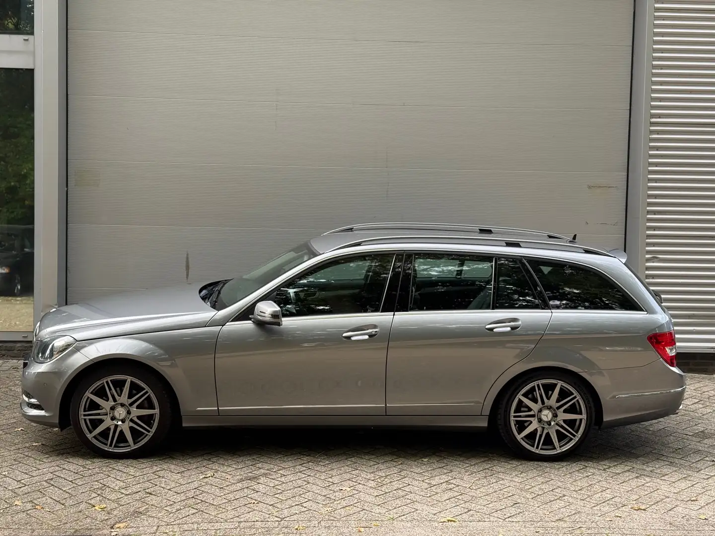 Mercedes-Benz C 220 Estate CDI Prestige Avantgarde Edition C l Carlsso Gris - 2