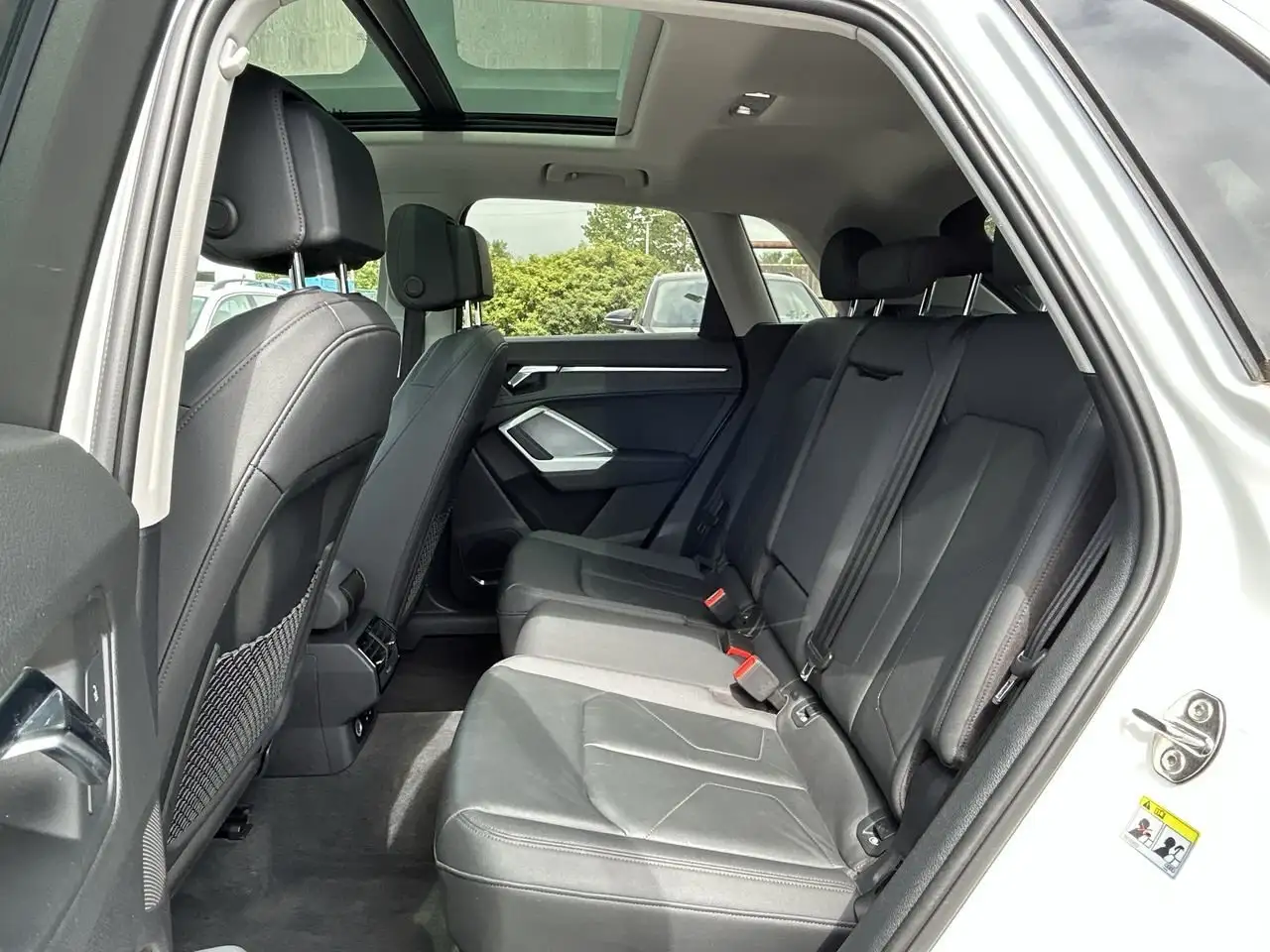 Audi Q3 снимка Audi Q3