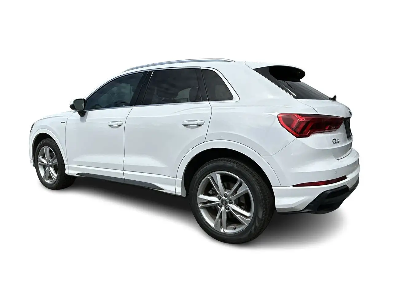 Audi Q3 снимка Audi Q3