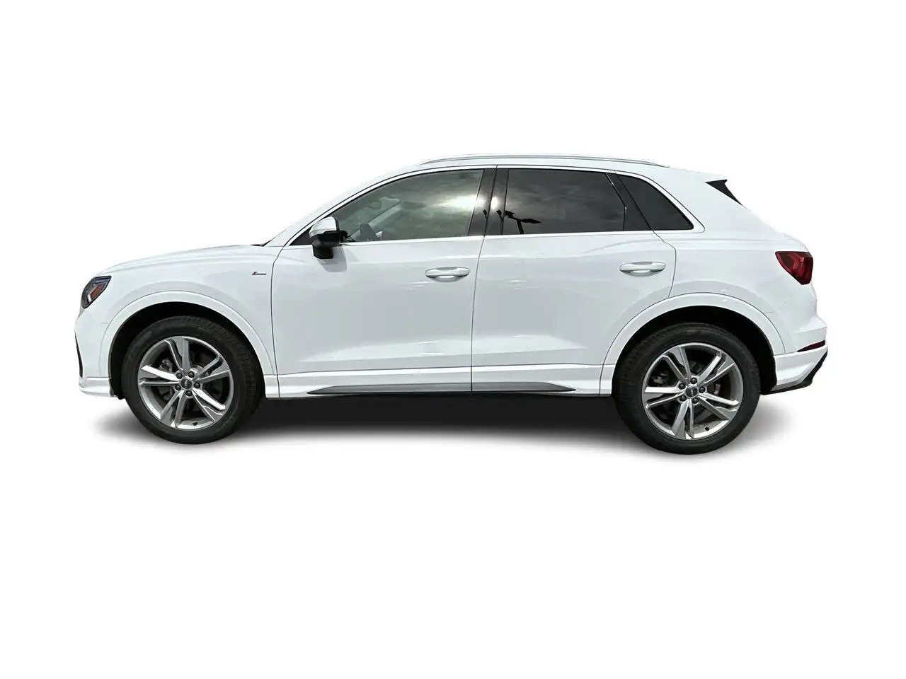 Audi Q3 снимка Audi Q3
