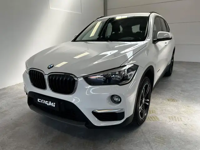 BMW X1 en vente chez une concession Italie